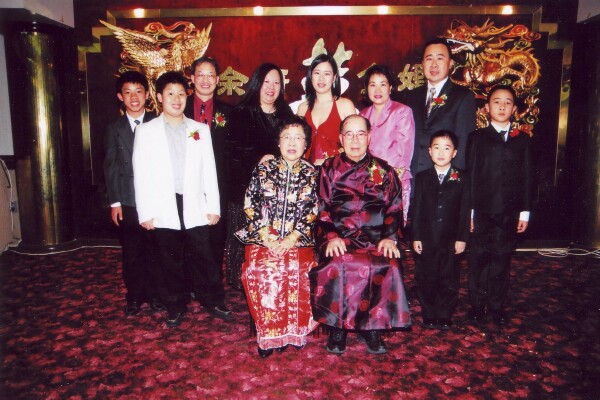 Image of Dick
                  Yee's Family