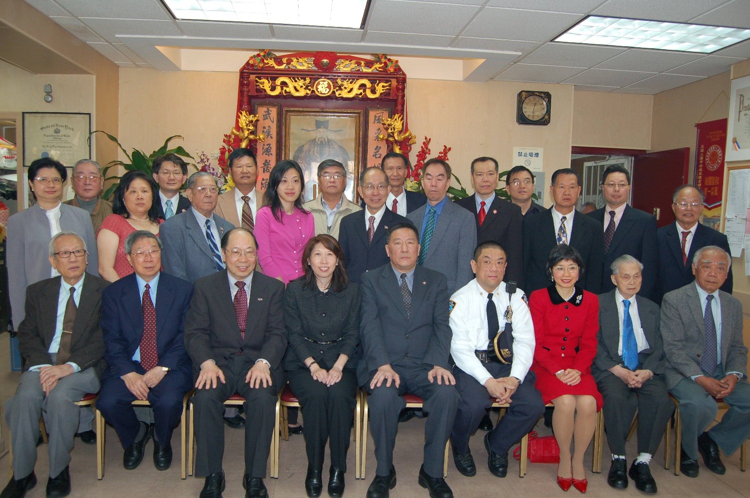 Lai Sun's guests with YFT officers
