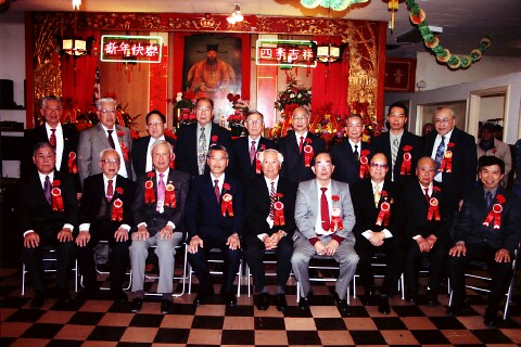 2008
                    Spring Banquet Group Photo at Chapter